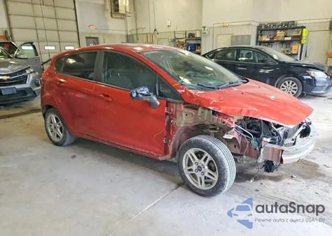 2019 Ford Fiesta Se z USA, uszkodzony, nr VIN 3FADP4EJXKM146319